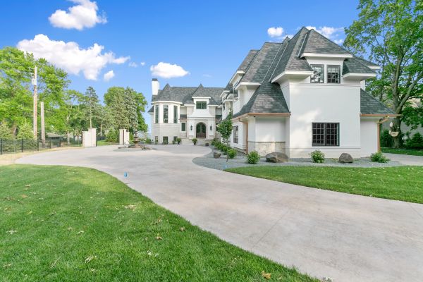 Cost of Concrete Driveway Installation in Poulsbo
