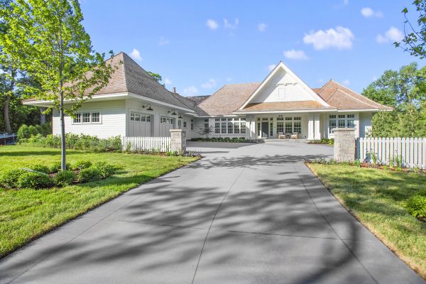 Cost of Driveway Concreting in Poulsbo